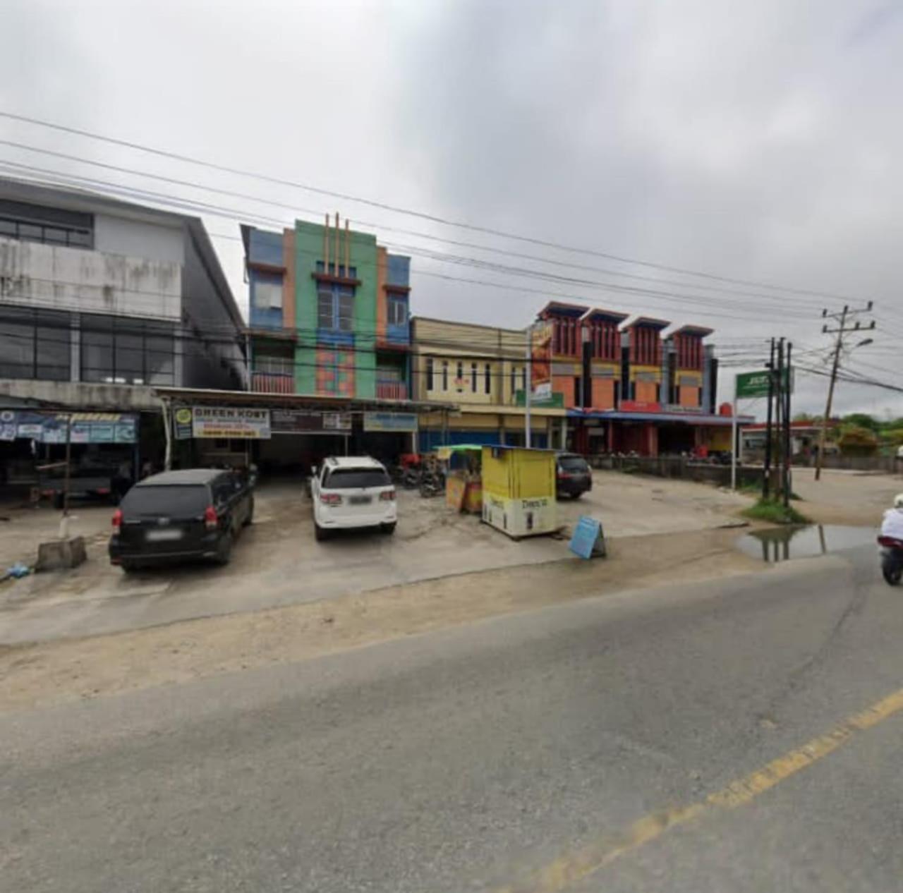 Hostel Greenkost Sintang Exteriér fotografie